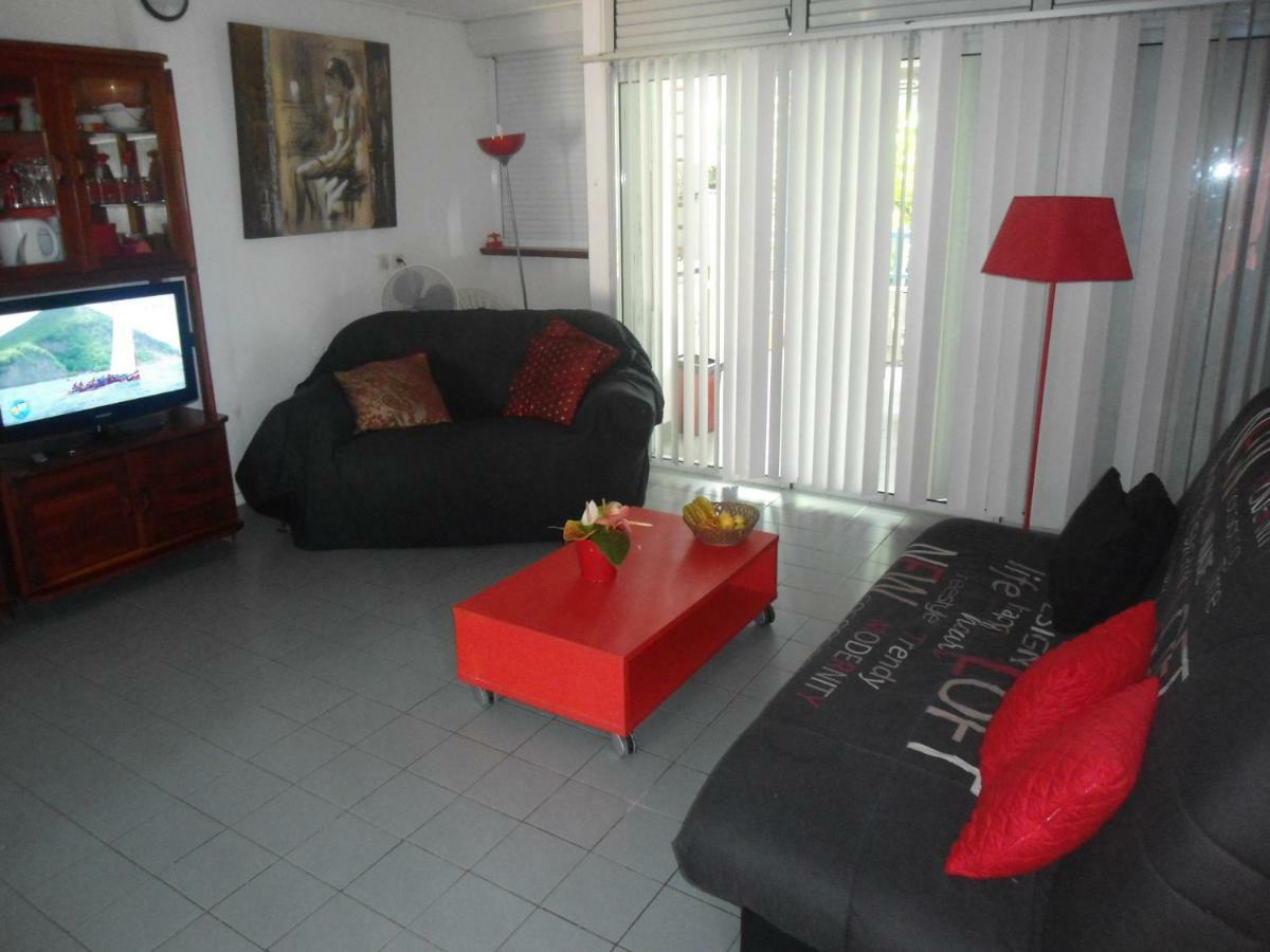 Bel Appartement Face A La Plage Au Diamant 勒迪亚芒 外观 照片