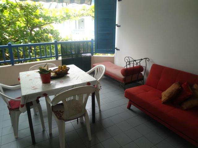 Bel Appartement Face A La Plage Au Diamant 勒迪亚芒 外观 照片